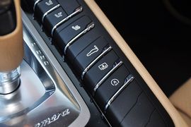 2013款保时捷Panamera