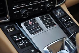 2013款保时捷Panamera