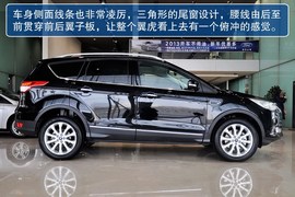 2013款福特翼虎2.0GTDi尊贵型到店实拍