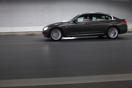 2013款宝马335Li风尚型深度试驾