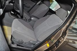 2013款帝豪EC715手动精英型到店实拍
