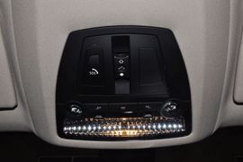 2013款宝马740Li