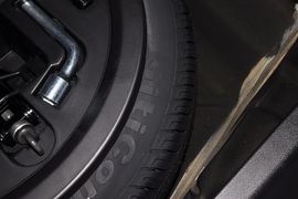 2013款帝豪EC718手动旗舰型