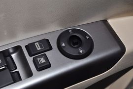 2013款帝豪EC718手动旗舰型