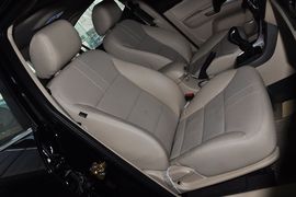 2013款帝豪EC718手动旗舰型