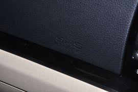 2013款帝豪EC718手动旗舰型