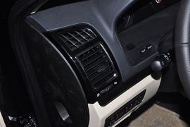 2013款帝豪EC718手动旗舰型