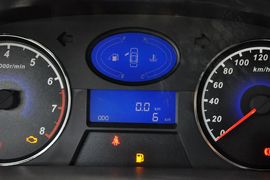 2013款帝豪EC718手动旗舰型