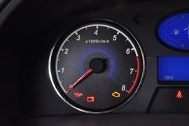 2013款帝豪EC718手动旗舰型