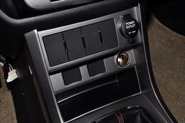 2013款帝豪EC715RV手动精英型到店实拍