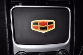 2013款帝豪EC715RV手动精英型到店实拍