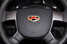 2013款帝豪EC715RV手动精英型到店实拍