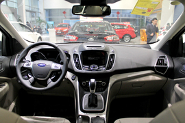 2013款长安福特2.0GTDi自动尊贵型