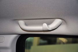 2013款Jeep指南者2.4L豪华版到店实拍