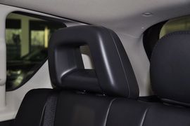 2013款Jeep指南者2.4L豪华版到店实拍