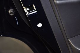 2013款Jeep指南者2.4L豪华版到店实拍