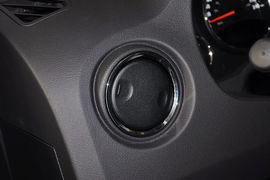 2013款Jeep指南者2.4L豪华版到店实拍