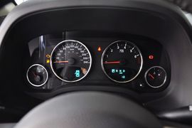 2013款Jeep指南者2.4L豪华版到店实拍