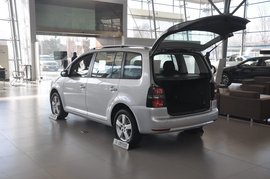 2013款大众途安1.4TSI自动舒适版五座到店实拍
