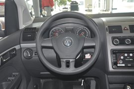 2013款大众途安1.4TSI自动舒适版五座到店实拍