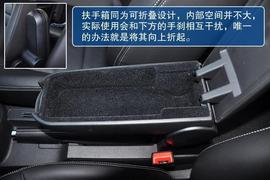 2013款一汽大众全新捷达1.6L自动豪华型