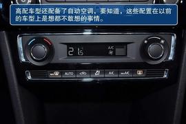 2013款一汽大众全新捷达1.6L自动豪华型