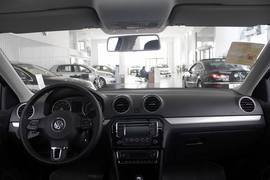 2013款大众全新捷达1.6L豪华版天津到店实拍