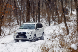 冰雪试驾2013款斯巴鲁森林人