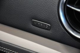 2013款奔驰SL350时尚型