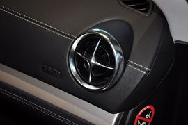 2013款奔驰SL350时尚型