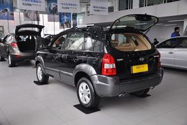 2009款现代途胜2.0GL自动两驱舒适型到店实拍