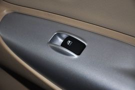 2009款现代途胜2.0GL自动两驱舒适型到店实拍
