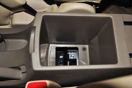 2009款现代途胜2.0GL自动两驱舒适型到店实拍
