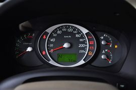 2009款现代途胜2.0GL自动两驱舒适型到店实拍