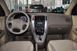 2009款现代途胜2.0GL自动两驱舒适型到店实拍
