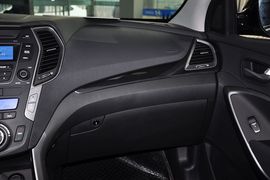 2013款现代全新胜达2.4GLS自动四驱智能型