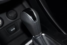2013款现代全新胜达2.4GLS自动四驱智能型