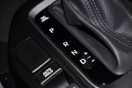 2013款现代全新胜达2.4GLS自动四驱智能型