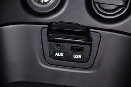2013款现代全新胜达2.4GLS自动四驱智能型