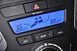 2013款现代全新胜达2.4GLS自动四驱智能型