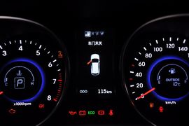 2013款现代全新胜达2.4GLS自动四驱智能型