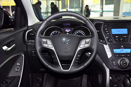 2013款现代全新胜达2.4GLS自动四驱智能型
