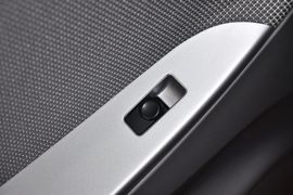 2010款现代瑞纳三厢1.4GS手动舒适型到店实拍