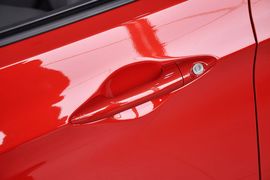 2010款现代瑞纳三厢1.4GS手动舒适型到店实拍