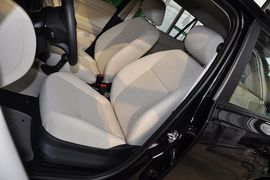2012款斯柯达晶锐1.4L手自一体晶致版
