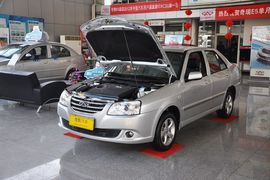 2012款奇瑞旗云2