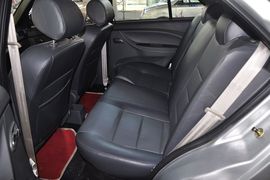 2012款奇瑞旗云2