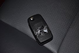 2012款奇瑞旗云2