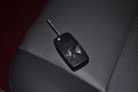 2012款奇瑞旗云2