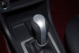 2012款奇瑞旗云2